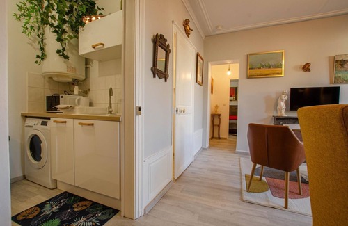 Old Town Apartment | Cathedral Angels