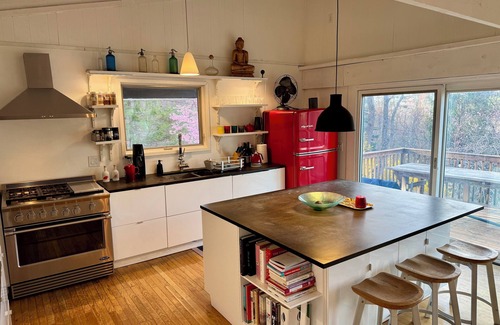 Boiceville House | Catskills Creekside Sanctuary