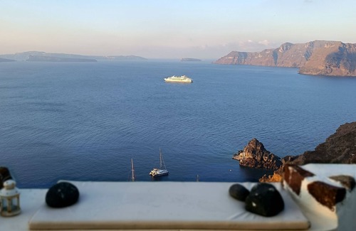 Oia House | Cave House Oia Santorini Caldera View! Eco experience at the edge of the cliff