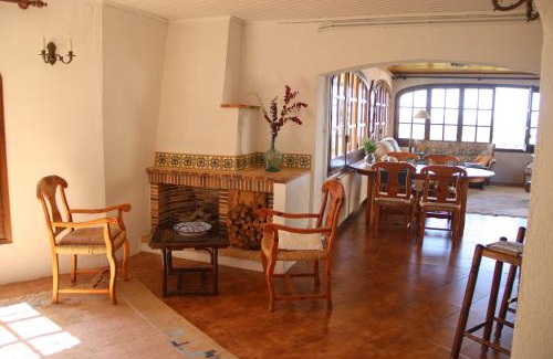 Santa Susanna Apartment | cave house with sea views