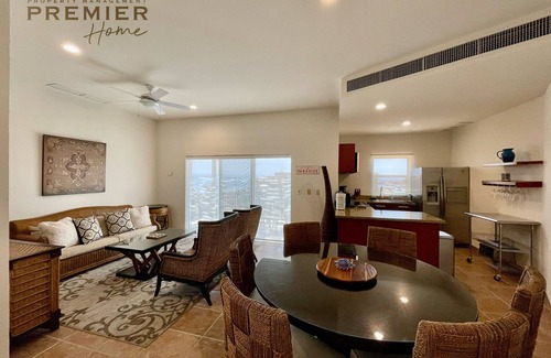 La Paz House | Cayo Santo Residence w/Golf Cart & Beach Club
