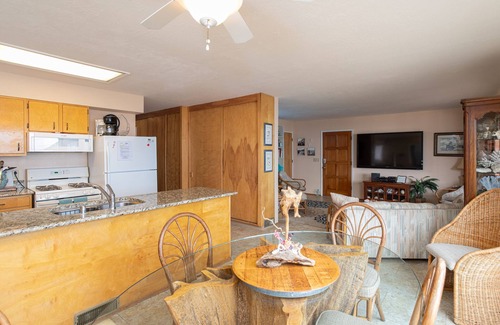 Cayucos House | Cayucos Beach and Town Views!