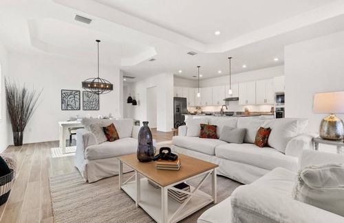 Punta Gorda House | CBW14724 Summary: Her