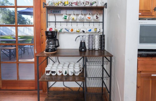 Oakhurst House | Cedar Creek Lodge with POOL/hot tub/sleeps 24!