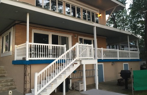 Prudenville Cottage | Cedar Oaks Lakeside Resort - Houghton Lake - Formally Ohana/Riviera Resort.