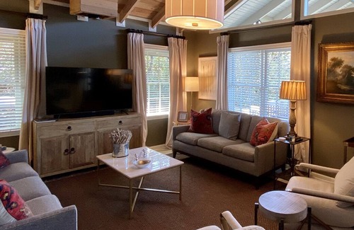 Lake Toxaway Cottage | Cedar Rise Walking distance to the lake and Greystone Inn.