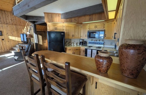 Bigfork Cabin | Cedar & Sky Retreat- Rustic Lakeview Cabin
