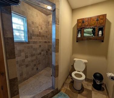 Davis Cabin | Cedarvale Cabins Turner Falls