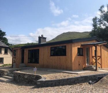 Leenane Apartment | Cedarwood Lodge Leenane
