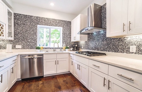 Edgewood House | CELEBRITY STYLE MODERN MANSION near the Belt line and Ponce City Market