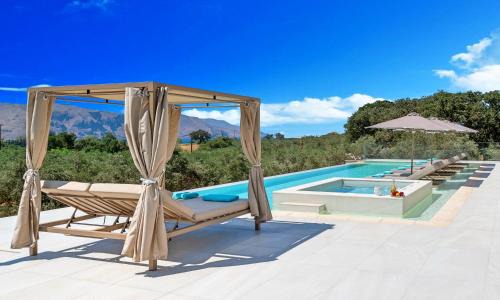 Georgioupolis Villa | Celestial Luxury Villa Private Pool & Jaccuzi
