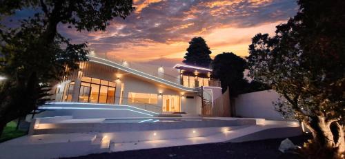 Chaweng City Center Hotel | Celine House by Craft Village