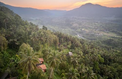 Wisma Kerta Cabin | Cemara Green Hill By Samhita Bali