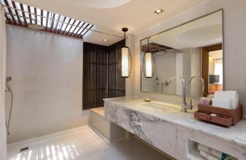 Hua Thanon Resort | Centara Villas Samui - SHA Plus