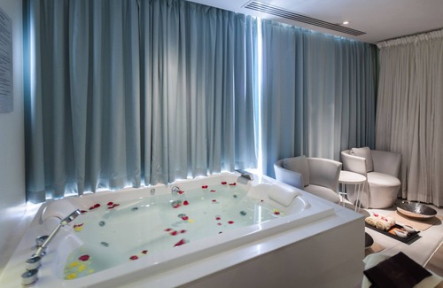 Ratchathewi Hotel | Centara Watergate Pavilion Hotel Bangkok