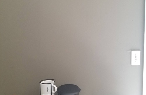 Biddleville Cottage | Center city Cottage*Parking garage*Walk to uptown