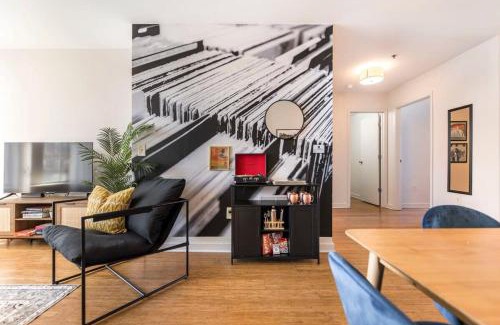 Macon Apartment | Center of DT walking distance to many venues