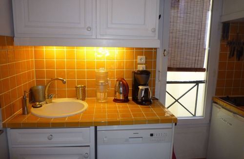 Latin Apartment | Center of Paris(close Notre Dame)-Great View-Balcony-6th floor (lift to the 5th)