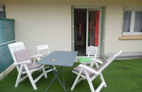 Amelie-les-Bains-Palalda Apartment | Central Studio for 2 with Terrace, Close to Thermal Baths, Pet-Friendly