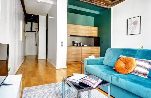 Quartier Sainte-Avoye Apartment | Central 1BR in Le Marais - Close to Notre-Dame - Paris Vacation Rentals