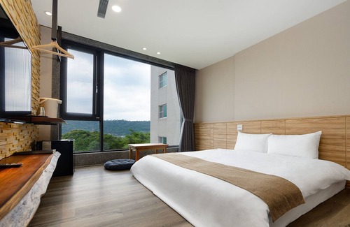 Daxi District House | Central Alley 41