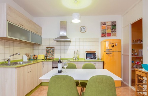 El Cotillo Apartment | Central Apartment "El Muellito" On the Beach with Rooftop Terrace & Wi-Fi