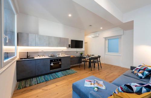 San Vincenzo Apartment | Central Apartment Piazza Dante Genova - Happy Rentals