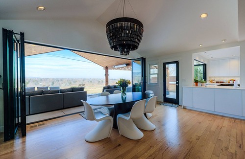 Panorama Heights House | Central Boulder/Outdoor "Living Room" w/mountain views/walk downtown