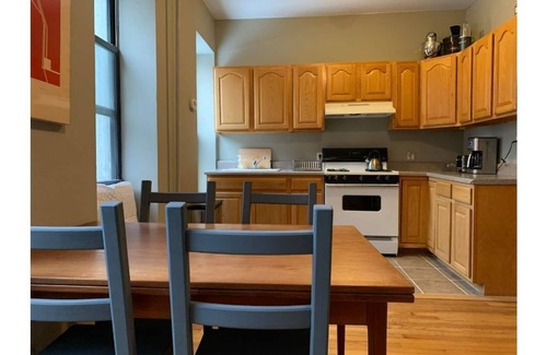 Boerum Hill Apartment | Central Carroll Gardens neighborhood, 2 bed duplex Apt.
