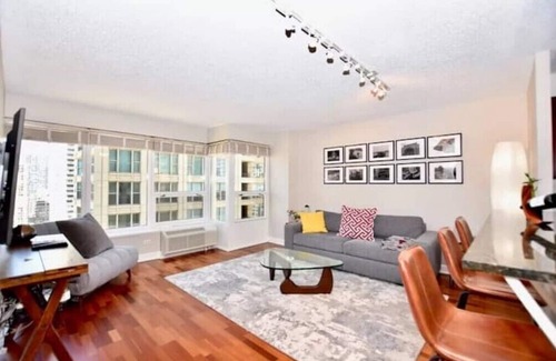Rush and Division Apartment | Central Chicago Condo