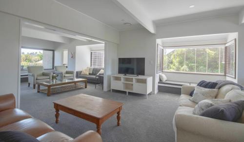 Napier House | Central City Gem - Napier Holiday Home