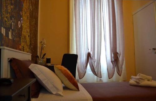 San Vincenzo House | Central City Genova