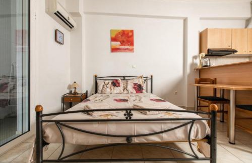 Sparta Apartment | Central Cozy Apartment 4