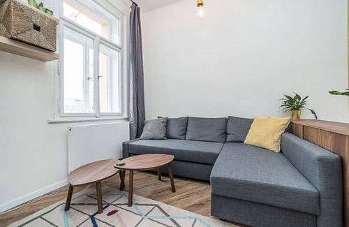 Prague 3 Apartment | Central designer studio by beautiful park & church