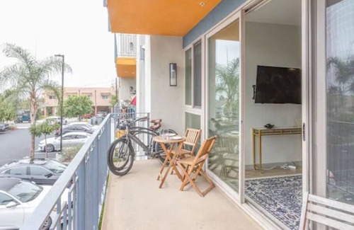 National City Apartment | Central King Beds Suite w/Pool/HotTub/Gym/Bikes