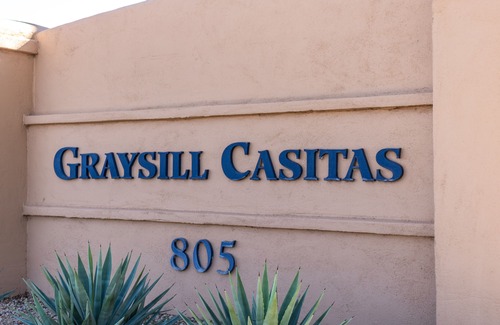 Mesa Condo | Central location, cozy, quiet, gated. Your home base to explore!