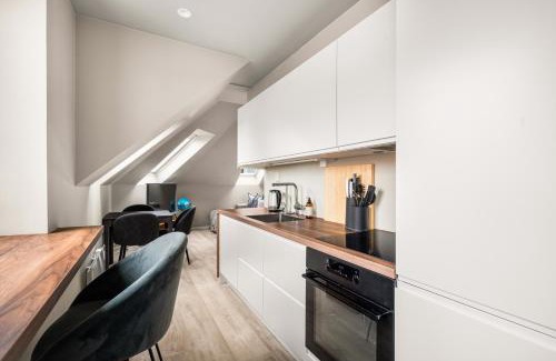 Bergen City Centre Apartment | Central & Modern Apartment in the Coziest Street in Bergen
