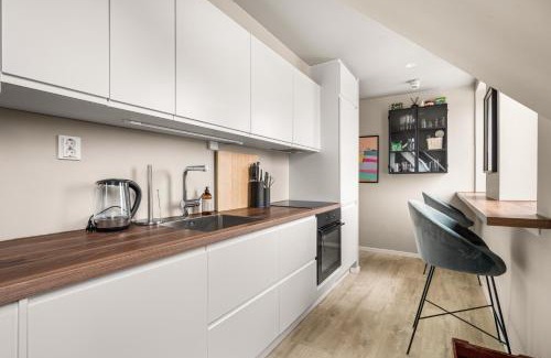 Bergen City Centre Apartment | Central & Modern Apartment in the Coziest Street in Bergen