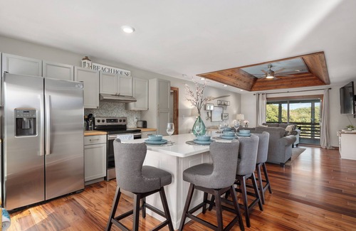 Sea Scape House | Central OBX - Pool, Beach, Mini Golf, 2 Suites, Patio, Relax in the Outer Banks