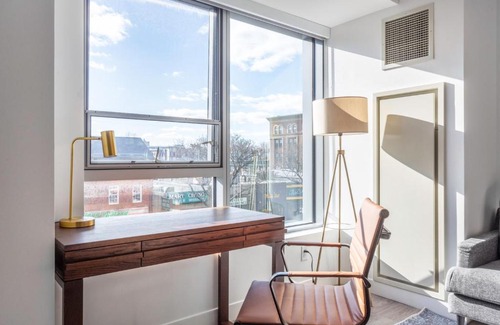 Central Square Apartment | Central Sq Studio w Gym Doorman WD Roof BOS-313