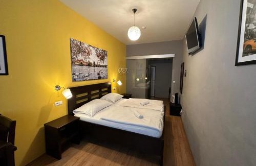 Zizkov Hotel | Central Studios