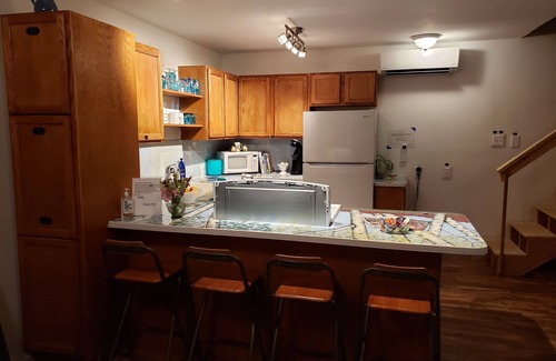 Akeley Apartment | Central to Resort Territory