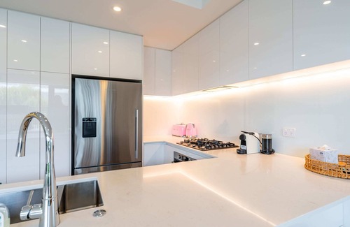 Wanaka Apartment | Central Wanaka Lakeside Condo