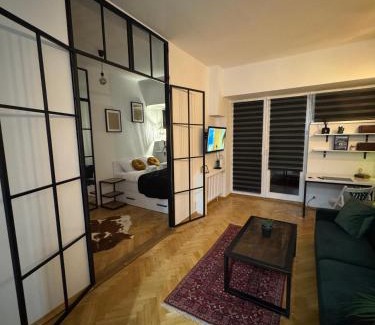 Mirow Apartment | Central Warsaw 2 Room Flat
