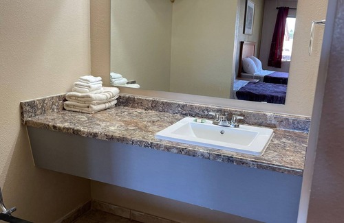 Centralia Hotel | Centralia Inn