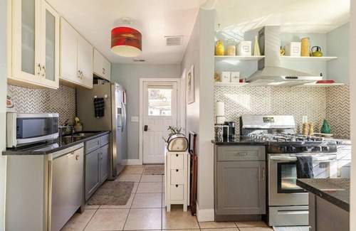 Salt Lake City House | Centrally located 2-bedroom home in Millcreek with nice amenities 🏙️ 🏞️