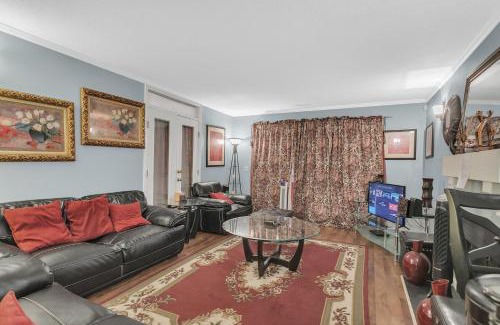 Lithonia Apartment | Centrally Located 4BR Stonecrest Condo condo