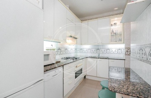 L'Antiga Esquerra de l'Eixample Apartment | Centrally located apartment in Muntaner