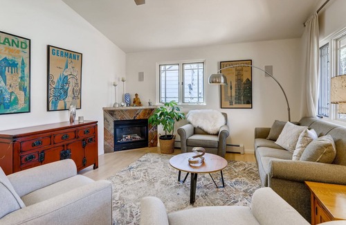 Newlands House | Centrally-Located North Boulder Home with Hot Tub- Sleeps 6