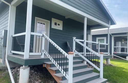 Evergreen Cottage | Centrally located. Private. 1-bedroom cottage. Full bath. close to everything.